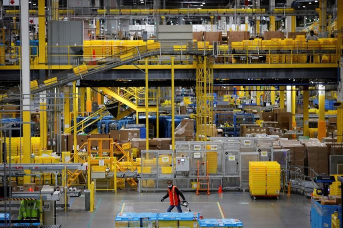 Trước khi đâm đơn kiện Amazon đòi 280 triệu USD, Gilimex đã mất cả nghìn tỷ doanh thu, cổ phiếu bốc hơi 60% - Ảnh 5. Trước khi đâm đơn kiện Amazon đòi 280 triệu USD, Gilimex đã mất cả nghìn tỷ doanh thu, cổ phiếu bốc hơi 60% - Ảnh 5.