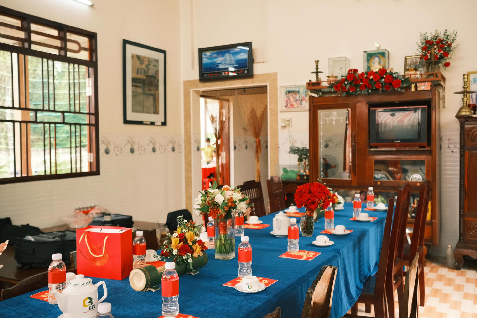 Đám cưới đậm chất miền Tây của cô dâu Trà Vinh, chi phí trang trí 12 triệu đồng - Ảnh 8.