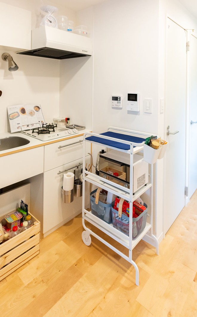  Ấn tượng với căn hộ nhỏ xinh nhưng sắp xếp hợp lý, gọn gàng của cô gái Nhật  - Ảnh 8.