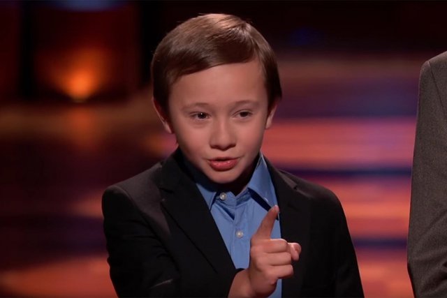 Cậu bé 10 tuổi gây choáng vì gọi vốn thành công hơn 1 tỷ đồng trong Shark Tank: Kinh doanh từ 8 tuổi, tài sản lúc đầu chỉ là chiếc xe đẩy 4 bánh! - Ảnh 3.