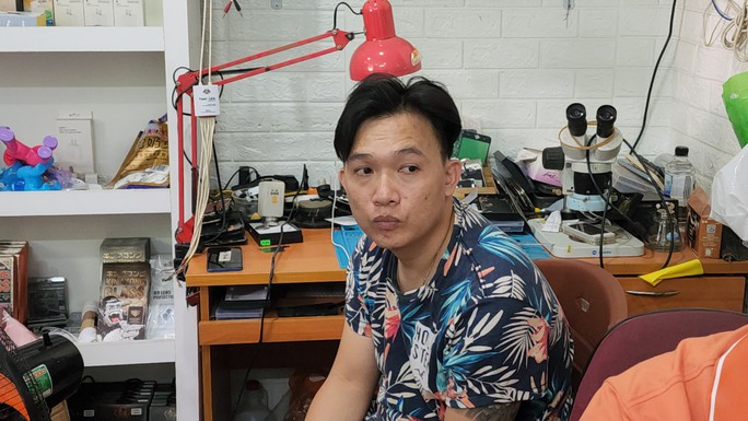 Triệt phá đường dây cá độ bóng đá 900 tỉ đồng ở Kiên Giang - Ảnh 1. Triệt phá đường dây cá độ bóng đá 900 tỉ đồng ở Kiên Giang - Ảnh 1.