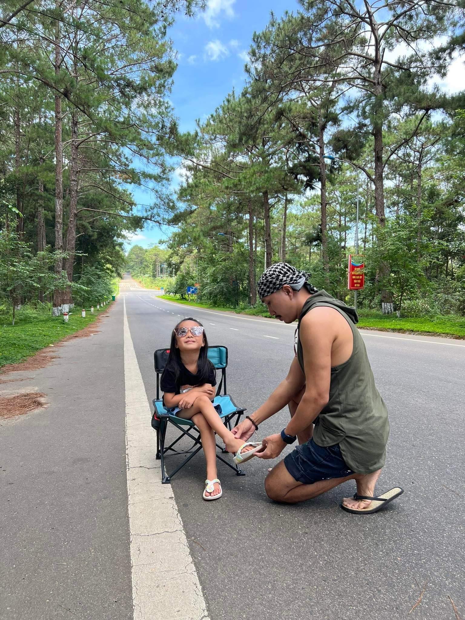 Vợ chồng Hà Nội đưa 3 con phượt xuyên Việt bằng ô tô tự lái: 30 ngày khó quên - Ảnh 7.