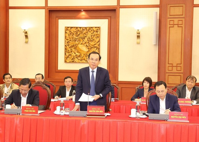Bộ Chính trị thống nhất ban hành Nghị quyết về phương hướng, nhiệm vụ phát triển Thành phố Hồ Chí Minh - Ảnh 4.