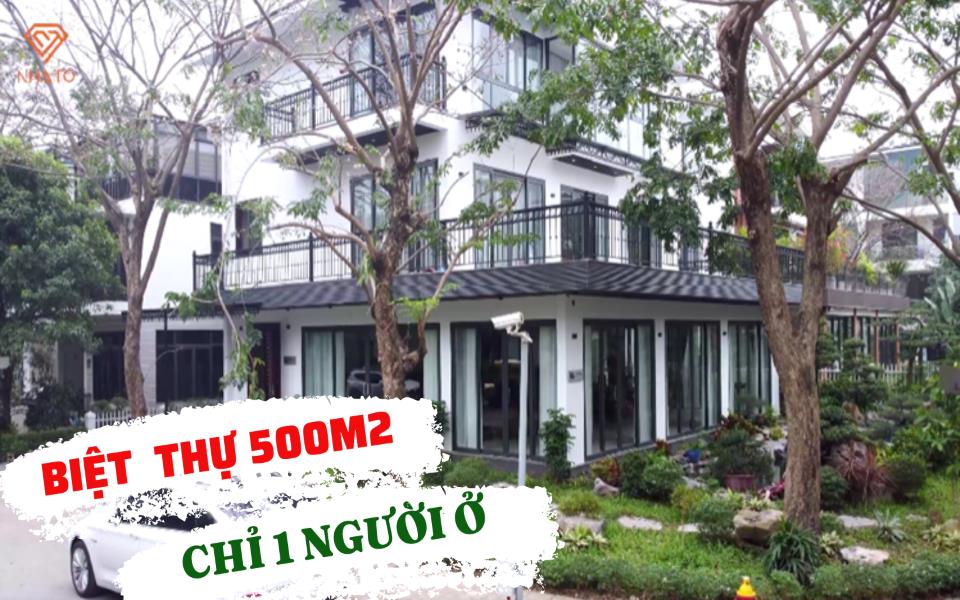Căn biệt thự 500m2 giữa Ecopark thơ mộng nhưng chỉ có 1 người ở, gia chủ có 6/7 người con cùng xây nhà quây quần bên mẹ - Ảnh 1.