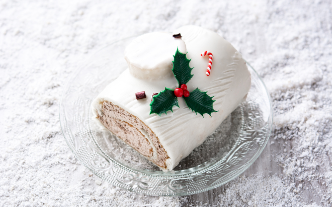 Tại sao trên thế giới món bánh trông như khúc gỗ lại trở thành huyền thoại trong đêm Giáng Sinh? - Ảnh 6. Tại sao trên thế giới món bánh trông như khúc gỗ lại trở thành huyền thoại trong đêm Giáng Sinh? - Ảnh 6.