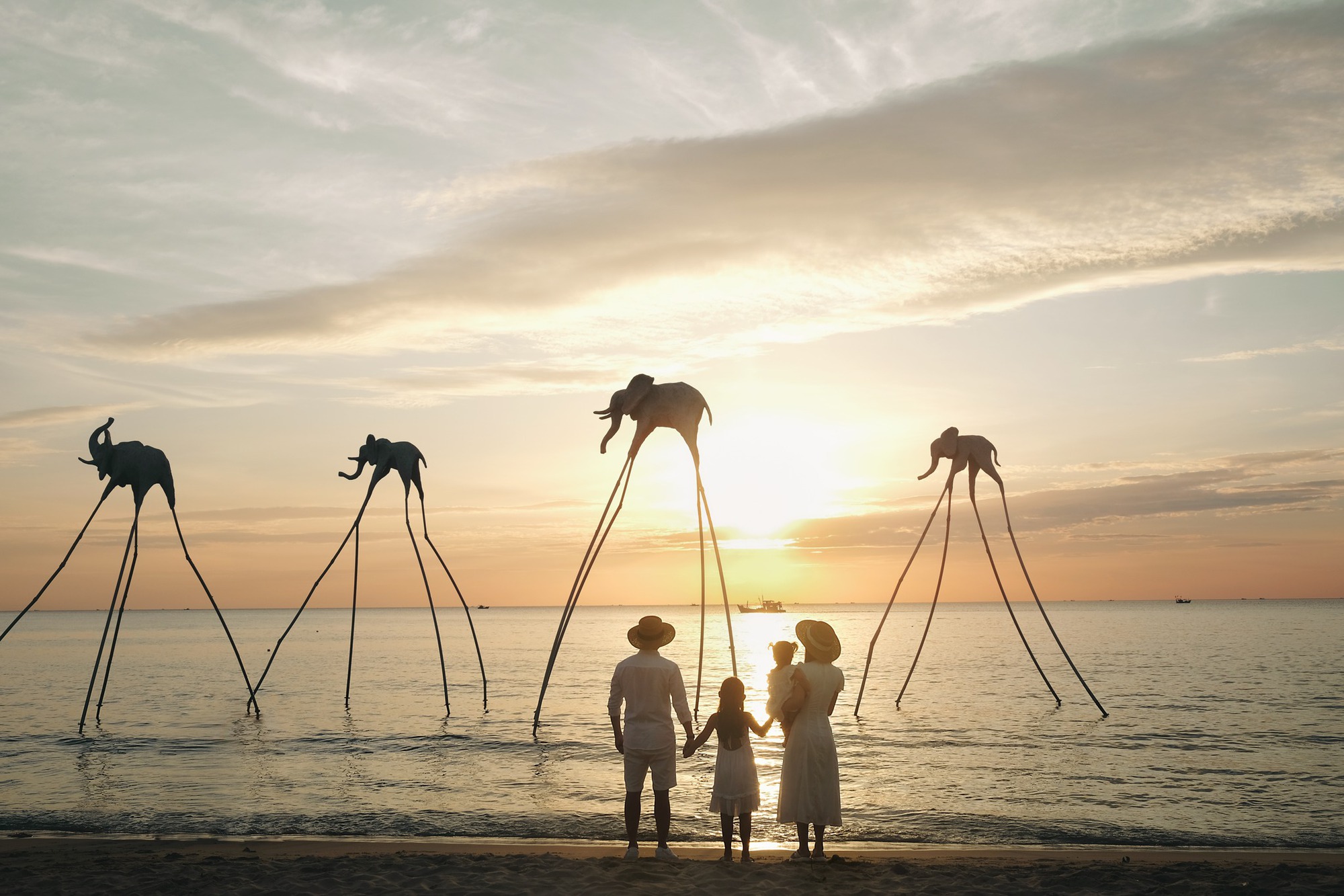 Trải nghiệm du lịch Phú Quốc cho gia đình có con nhỏ - Ảnh 13. Trải nghiệm du lịch Phú Quốc cho gia đình có con nhỏ - Ảnh 13.