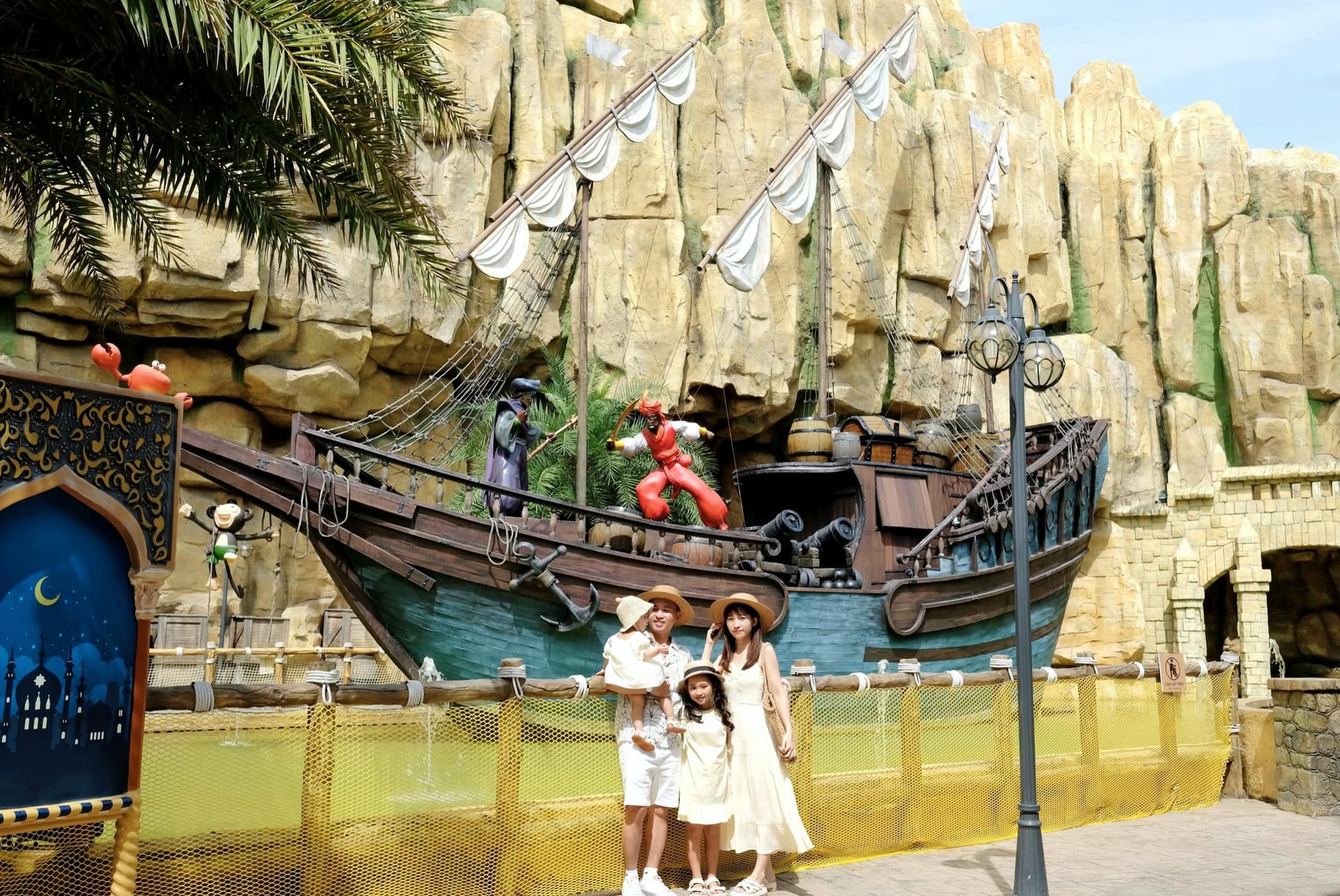 Trải nghiệm du lịch Phú Quốc cho gia đình có con nhỏ - Ảnh 12. Trải nghiệm du lịch Phú Quốc cho gia đình có con nhỏ - Ảnh 12.