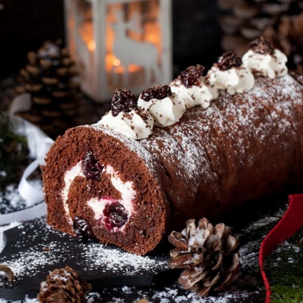 Tại sao trên thế giới món bánh trông như khúc gỗ lại trở thành huyền thoại trong đêm Giáng Sinh? - Ảnh 14.