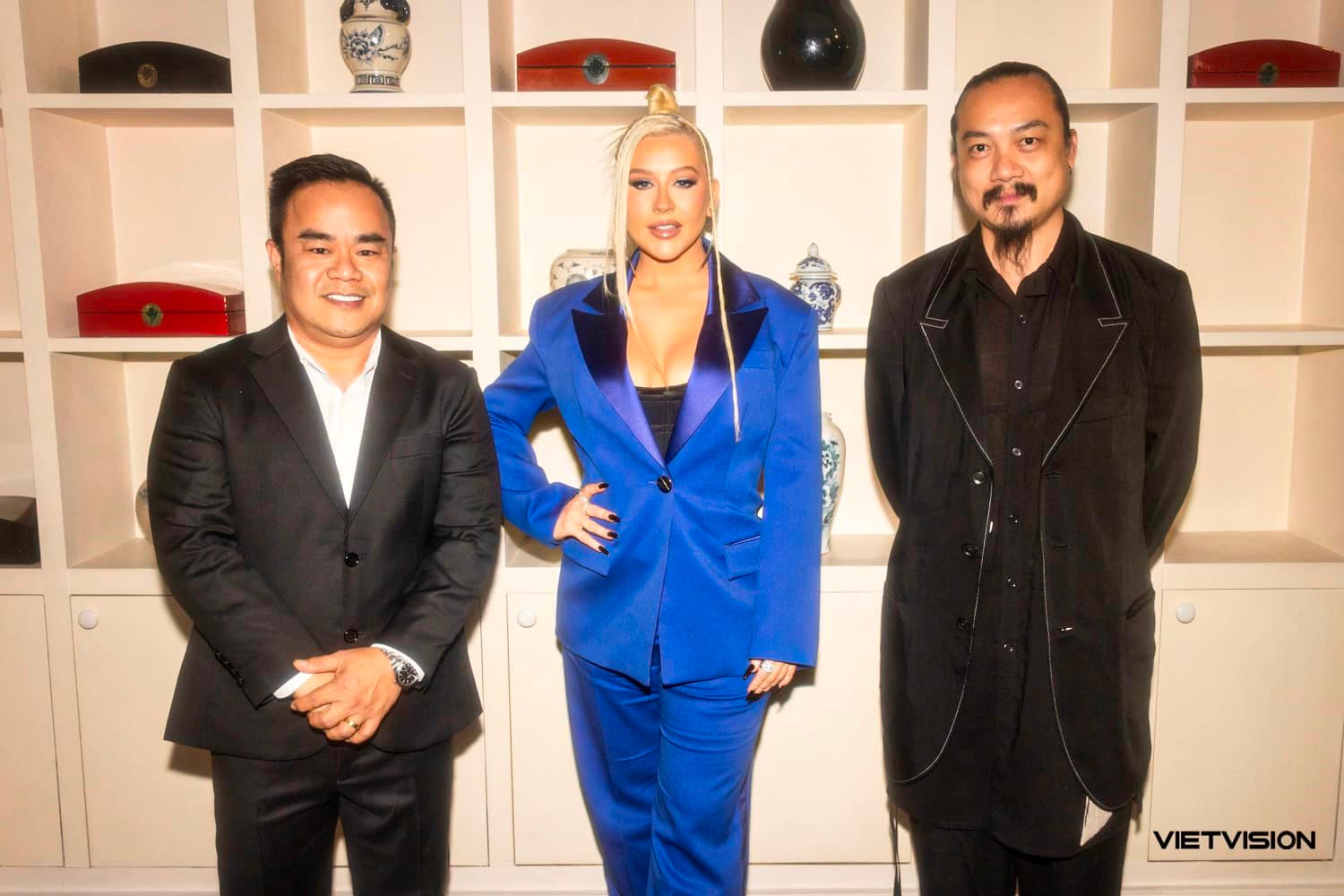 Viet Vision - công ty do Hà Anh Tuấn đứng sau: Làm nhạc cho giải thưởng VinFuture của tỷ phú Phạm Nhật Vượng, đại gia Masterise, Trung Nguyên tín nhiệm - Ảnh 1. Viet Vision - công ty do Hà Anh Tuấn đứng sau: Làm nhạc cho giải thưởng VinFuture của tỷ phú Phạm Nhật Vượng, đại gia Masterise, Trung Nguyên tín nhiệm - Ảnh 1.