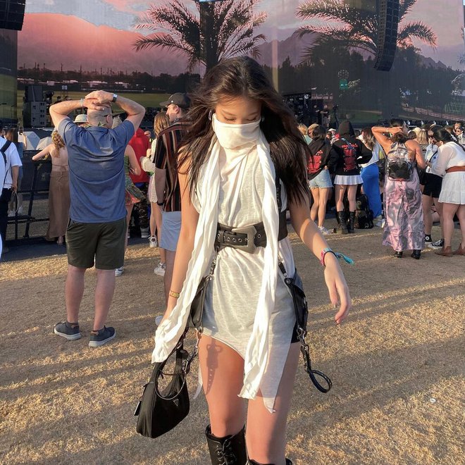 Công chúa 2k2 của gia tộc Samsung: Gu thời trang đẳng cấp, gây sốt vì chung khung hình với BLACKPINK - Ảnh 3.