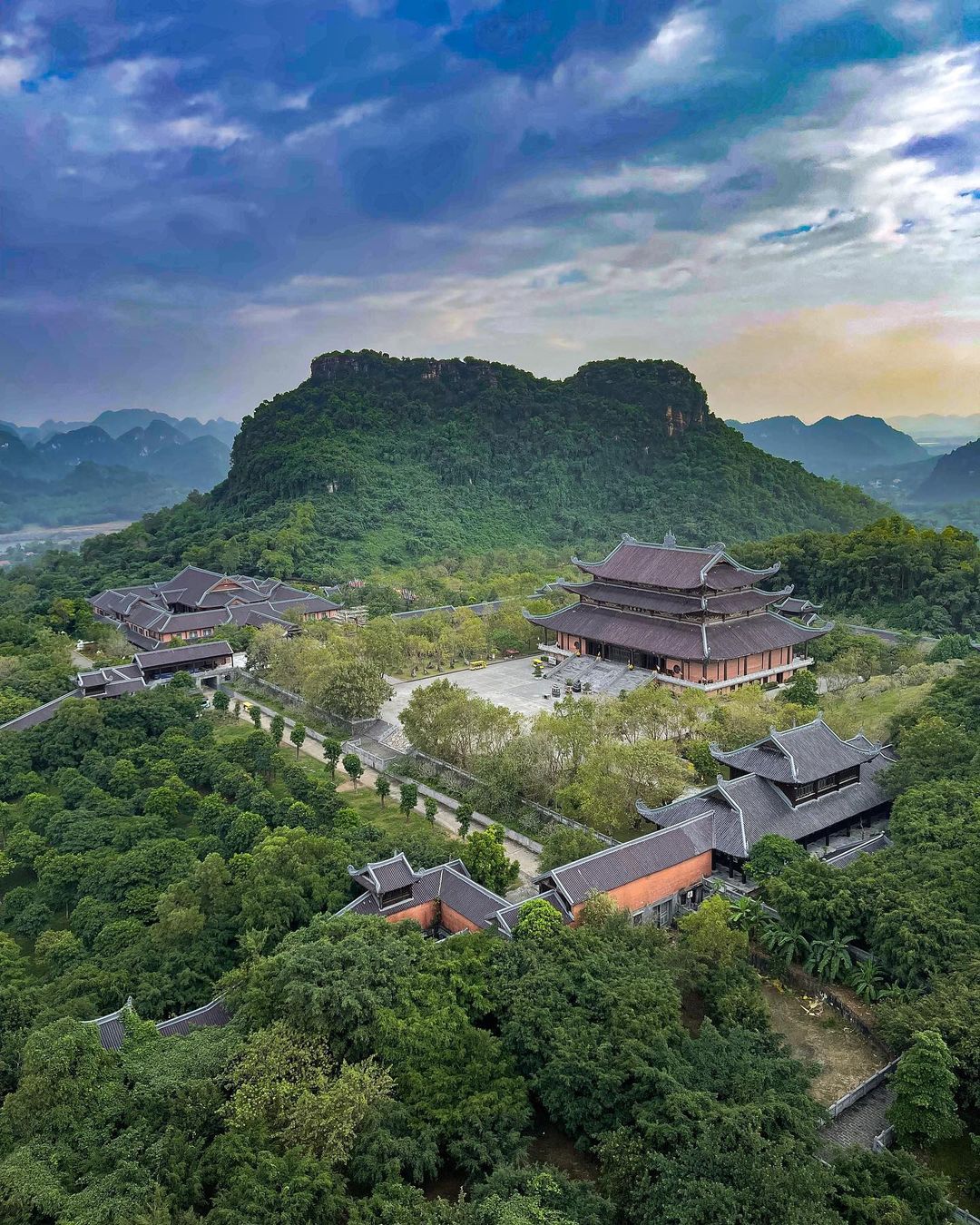 Lịch trình 2 ngày 1 đêm ở Ninh Bình để hiểu tại sao mảnh đất cố đô được Hà Anh Tuấn chọn là “trạm dừng chân tiếp theo - Ảnh 1.