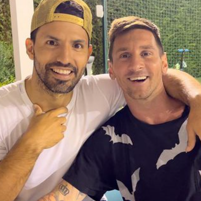 Messi and Aguero's admirable friendship: Meeting since childhood, experiencing tragedy and glory together after nearly two decades of working side by side - Photo 5.
