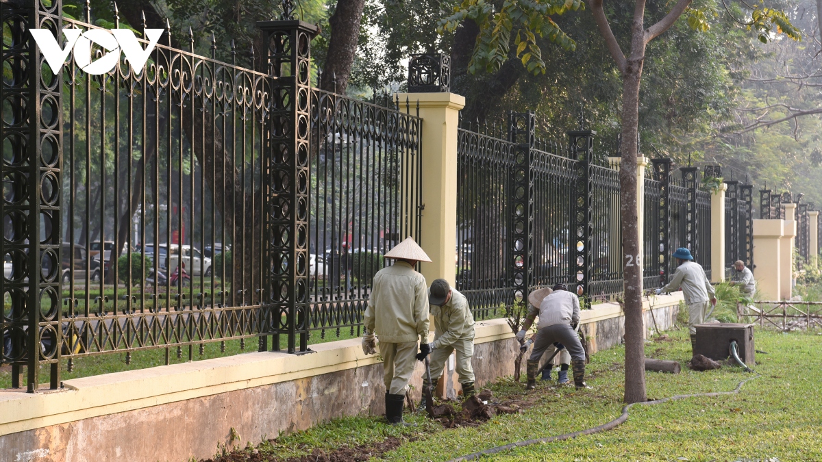 Chính thức hạ rào để Công viên Thống Nhất trở thành không gian mở - Ảnh 3.