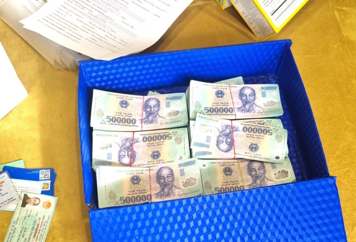 Phá đường dây sản xuất, tiêu thụ hàng tỷ đồng tiền giả, Đà Nẵng phát cảnh báo - Ảnh 1.