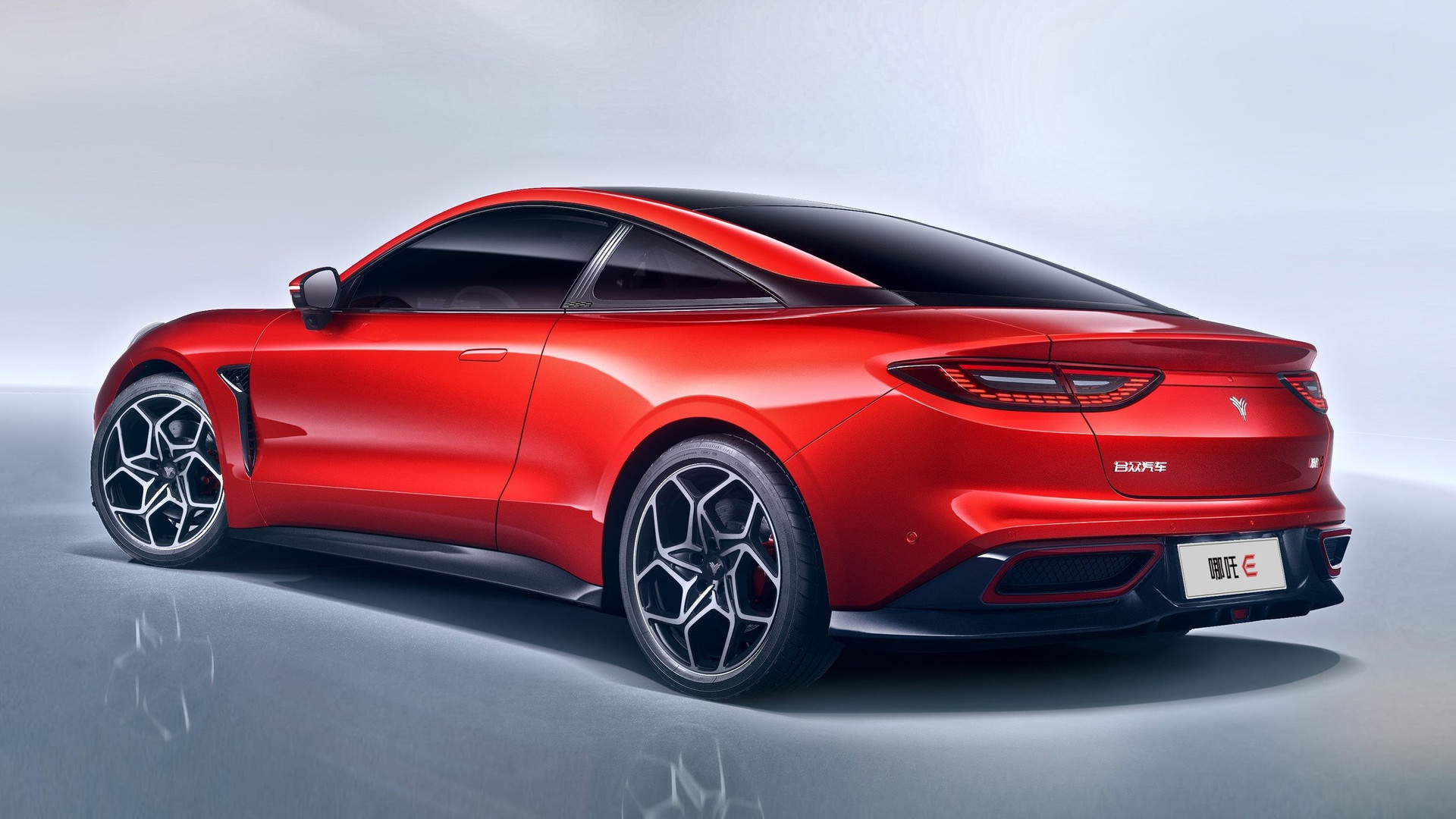 Ô tô điện Trung Quốc đậm chất Ferrari và Tesla, giá siêu rẻ - Ảnh 2. Ô tô điện Trung Quốc đậm chất Ferrari và Tesla, giá siêu rẻ - Ảnh 2.