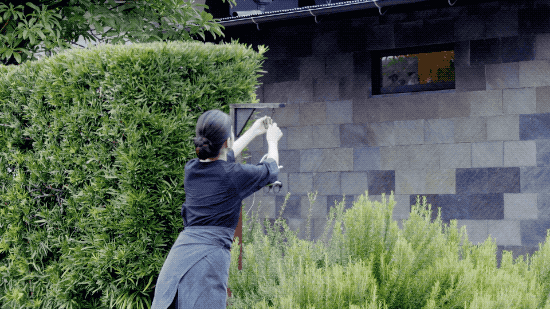 Cuộc sống thảnh thơi trong ngôi nhà vườn rợp bóng cây xanh của cặp vợ chồng người Nhật - Ảnh 7.