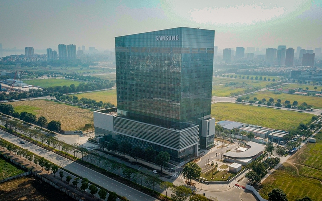 Đưa Việt Nam thành cứ điểm sản xuất toàn cầu của mình, Samsung đã chi gần 20 tỷ USD thiết lập hệ sinh thái đồ sộ như thế nào? - Ảnh 1.