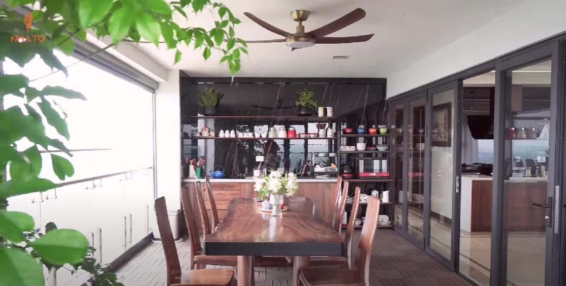 Biệt thự trên cao gần 40 tỷ đồng ở Ecopark: Sở hữu tầm view vĩnh cửu, có thể ngắm cầu vồng ngày trước mắt, nội thất giá trị bằng cả căn nhà - Ảnh 16.