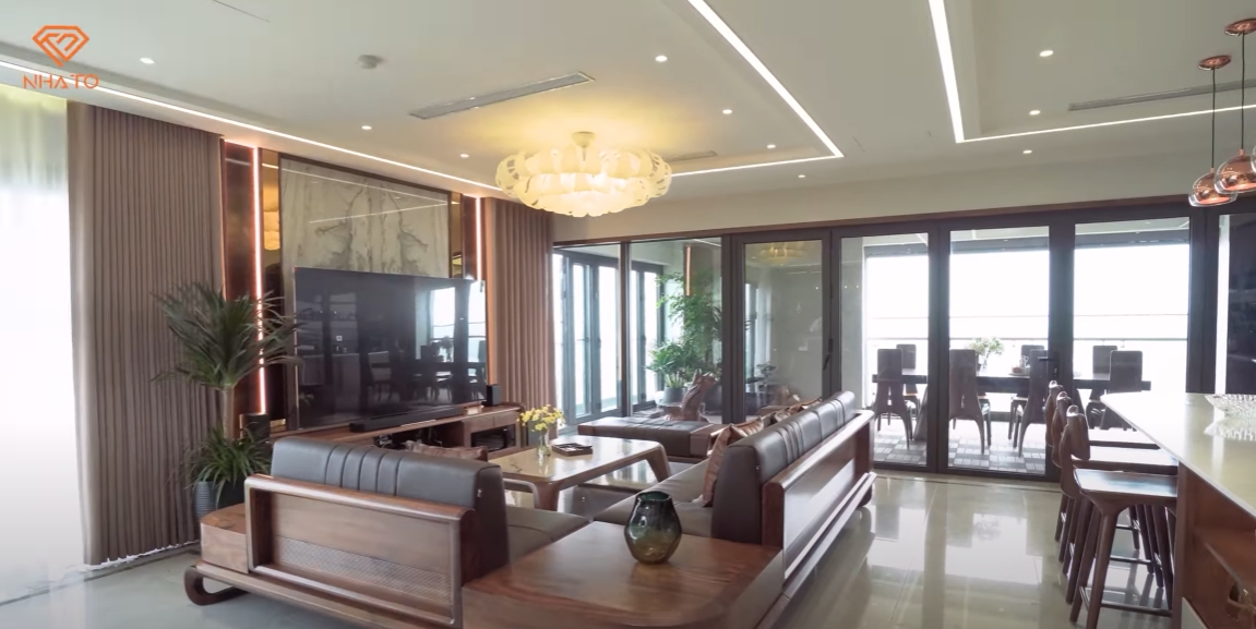 Biệt thự trên cao gần 40 tỷ đồng ở Ecopark: Sở hữu tầm view vĩnh cửu, có thể ngắm cầu vồng ngày trước mắt, nội thất giá trị bằng cả căn nhà - Ảnh 11.