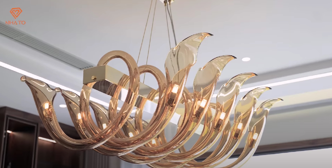 Biệt thự trên cao gần 40 tỷ đồng ở Ecopark: Sở hữu tầm view vĩnh cửu, có thể ngắm cầu vồng ngày trước mắt, nội thất giá trị bằng cả căn nhà - Ảnh 7.