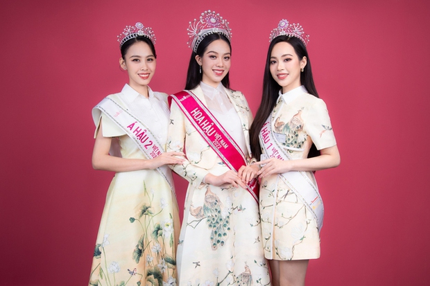 Vợ MC Quyền Linh phản ứng tinh tế khi Lọ Lem được khen ăn đứt Top 3 Hoa hậu Việt Nam 2022 - Ảnh 5.