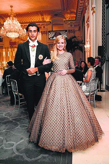  Rich kid Ấn Độ phải thừa kế ngai vàng và vài tỷ đô ở tuổi 20, từng làm người mẫu cho Dolce & Gabbana bây giờ ra sao?  - Ảnh 9.