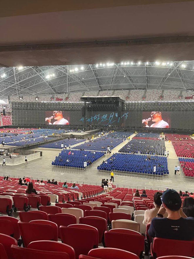 Những người đi làm cả năm không tiết kiệm được đồng nào - Ảnh 2.