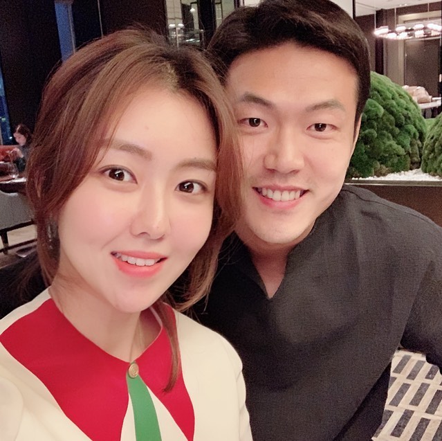 Cầu thủ giúp Hàn Quốc tạo địa chấn World Cup 2022 có hôn nhân đẹp như mơ với nữ tiếp viên hàng không - Ảnh 6.