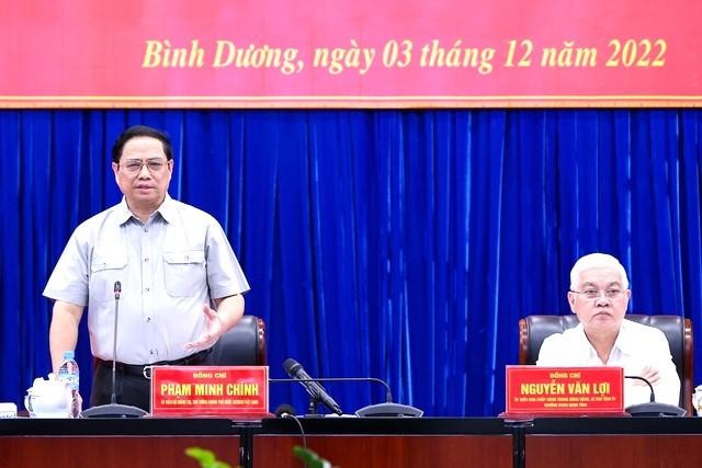 Thủ tướng: Bình Dương phải phát triển nhanh, không để ai ở lại phía sau - Ảnh 1.