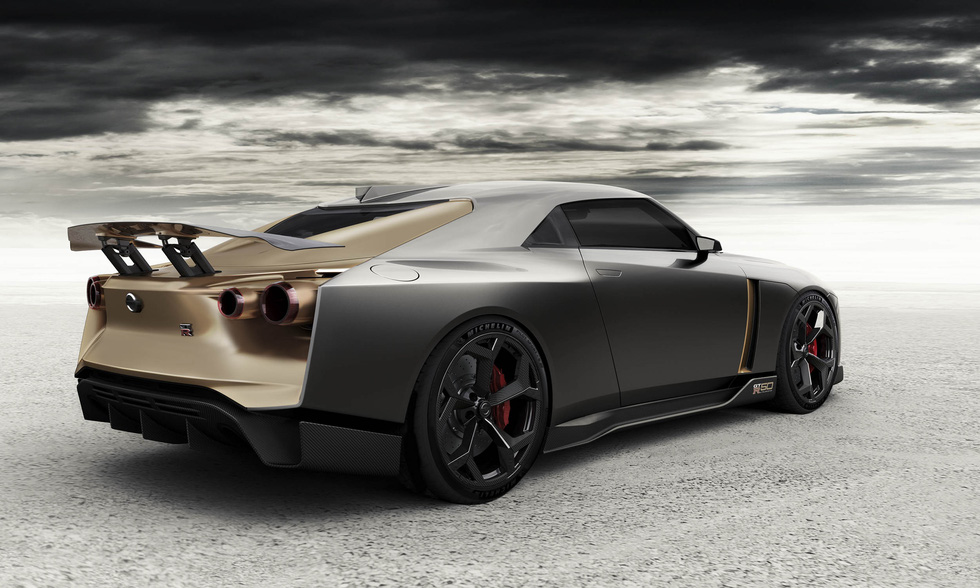 Sau 21 năm, Nissan GT-R cuối cùng cũng có hậu duệ với nhiều thay đổi mang tính cách mạng - Ảnh 4. Sau 21 năm, Nissan GT-R cuối cùng cũng có hậu duệ với nhiều thay đổi mang tính cách mạng - Ảnh 4.