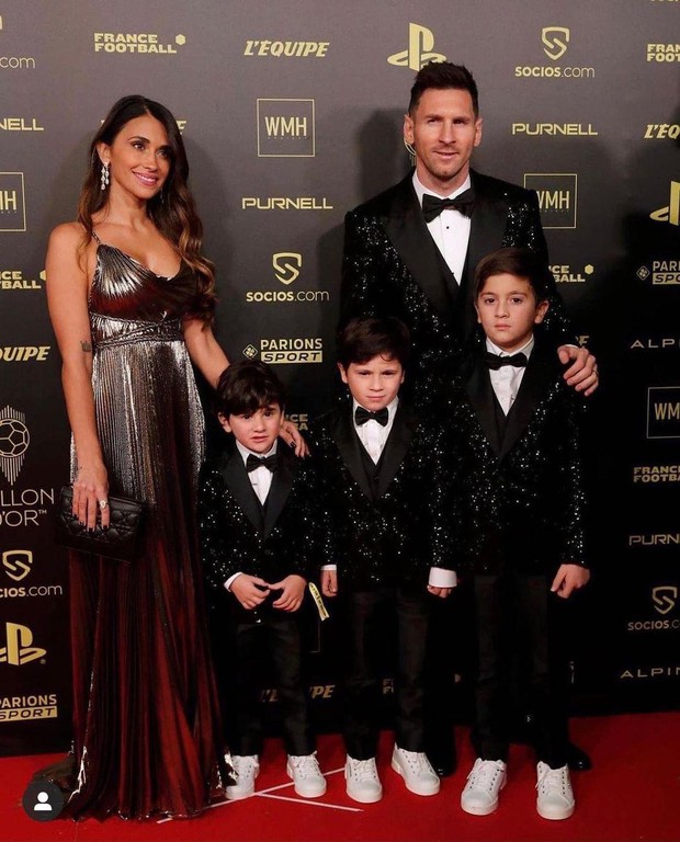 Vóc dáng săn chắc của vợ Messi ở tuổi 34 - Ảnh 4.