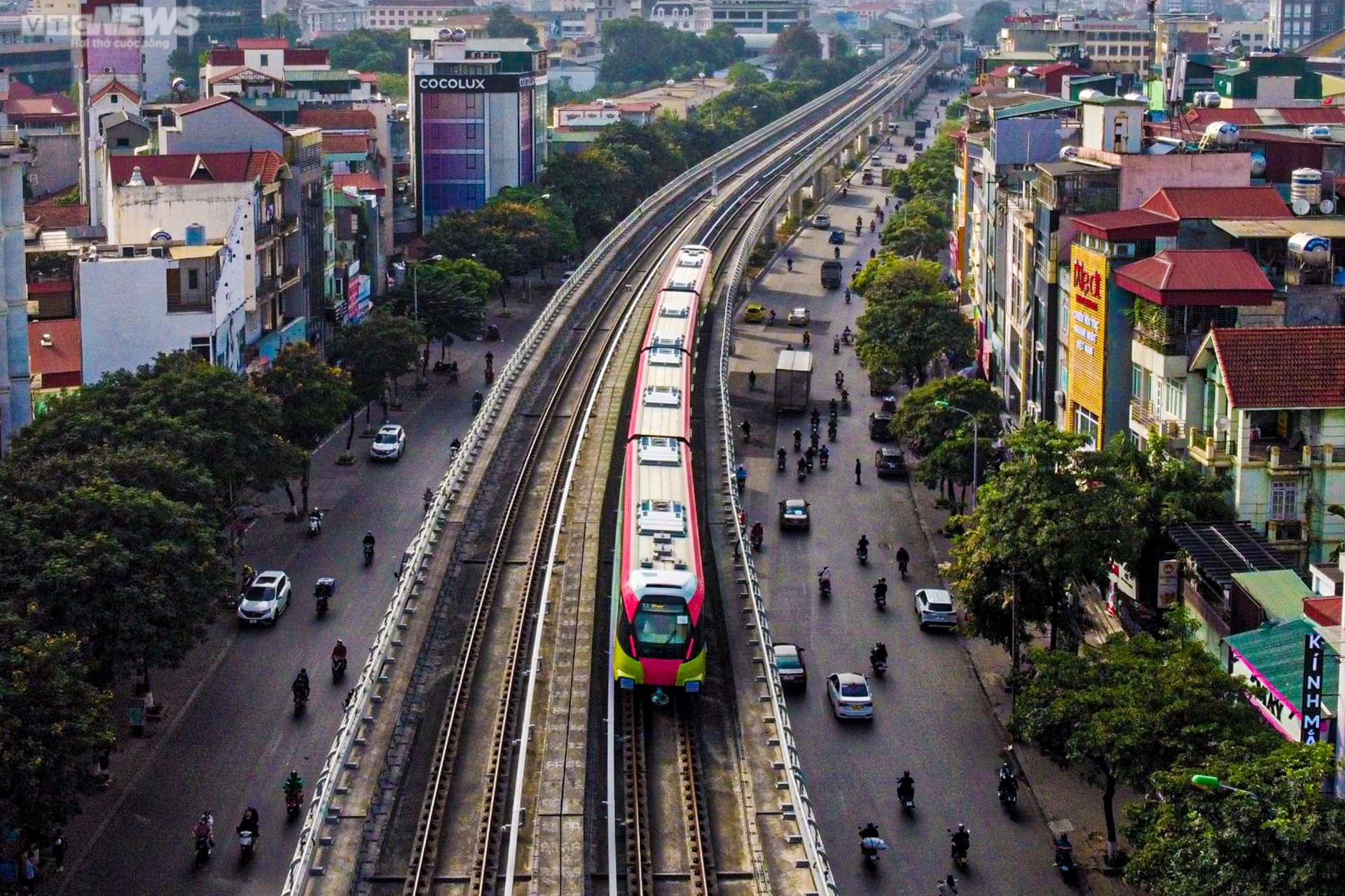 Metro Nhổn - Ga Hà Nội chạy thử nghiệm 8 đoàn tàu - Ảnh 10.