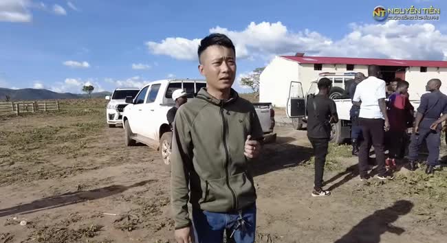 Đầu tư 4 tỷ, trang trại ngày càng bội thu, Quang Linh Vlogs bất ngờ gặp phải sự cố nghiêm trọng