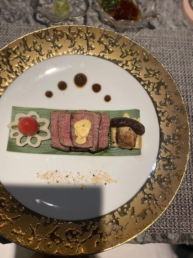 2 nhà hàng để trải nghiệm ẩm thực Nhật Bản theo phong cách Omakase tại Hà Nội: Nơi thực khách bất ngờ với những tầng vị tinh tế, không biết sẽ được ăn gì - Ảnh 4.