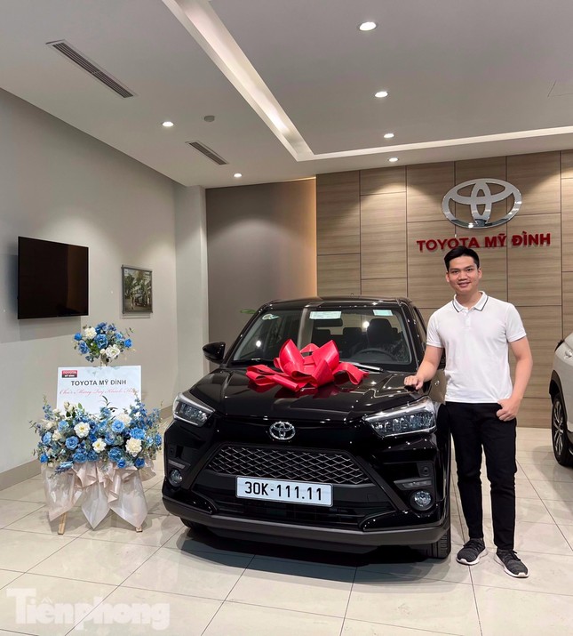 Rao bán Toyota Raize hàng lướt biển ngũ quý ở Hà Nội - Ảnh 1. Rao bán Toyota Raize hàng lướt biển ngũ quý ở Hà Nội - Ảnh 1.