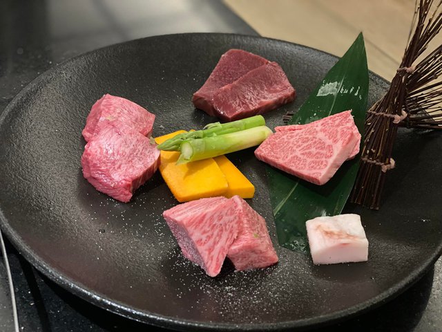 2 nhà hàng để trải nghiệm ẩm thực Nhật Bản theo phong cách Omakase tại Hà Nội: Nơi thực khách bất ngờ với những tầng vị tinh tế, không biết sẽ được ăn gì - Ảnh 7.