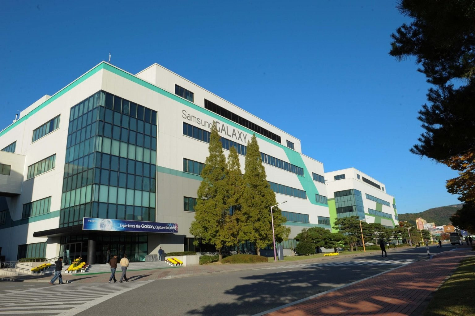 Việt Nam có phải là nơi sản xuất nhiều điện thoại Samsung nhất trên thế giới? - Ảnh 3. Việt Nam có phải là nơi sản xuất nhiều điện thoại Samsung nhất trên thế giới? - Ảnh 3.
