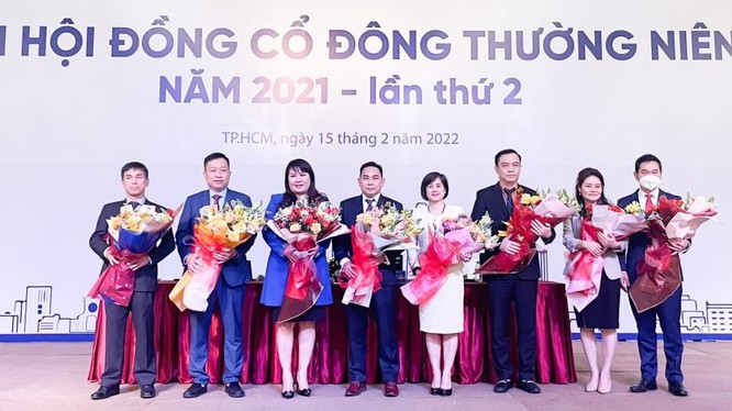 Hyundai Thành Công - tập đoàn tỷ đô kín tiếng chạy đua giành quyền sở hữu Eximbank, bán nhiều xe hơn Toyota, có lúc lãi vượt Thaco - Ảnh 1. Hyundai Thành Công - tập đoàn tỷ đô kín tiếng chạy đua giành quyền sở hữu Eximbank, bán nhiều xe hơn Toyota, có lúc lãi vượt Thaco - Ảnh 1.