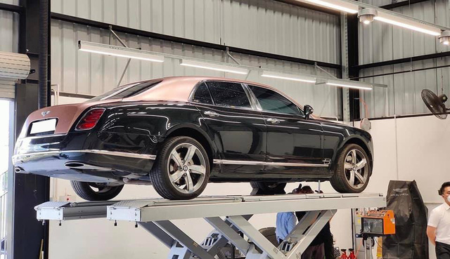 ‘Biệt thự di động’ Bentley Mulsanne sau 7 năm: Vẫn là một gia tài với giá hơn 15 tỷ đồng - Ảnh 9.