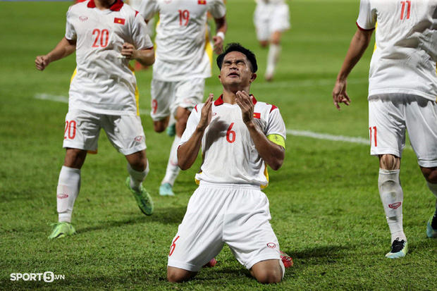  U23 Việt Nam nhận thưởng 300 triệu đồng sau khi nhấn chìm U23 Singapore 7-0 - Ảnh 1.