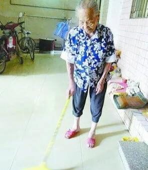 Cụ bà 110 tuổi nhưng vẫn minh mẫn, tự đi chợ và nấu ăn như thường: Bí quyết từ 4 việc miễn phí giúp tế bào luôn trẻ như đôi mươi - Ảnh 2.