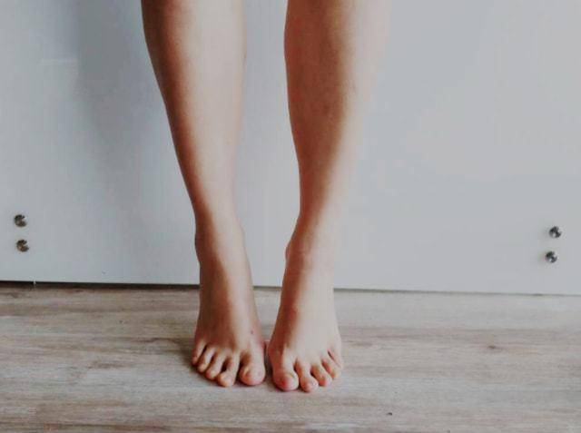 10 phút kiễng chân mỗi ngày giá trị ngàn vàng: Giảm phù chân, thon gọn cơ thể, bổ thận khí, đặc biệt cải thiện khả năng miễn dịch ngay trong mùa dịch bệnh - Ảnh 2.
