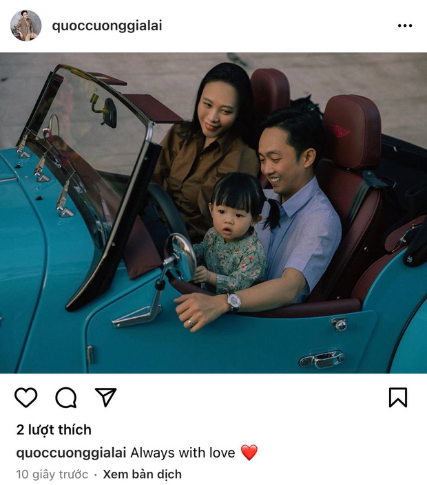Mùng 3 Tết, ái nữ của doanh nhân Nguyễn Quốc Cường lái siêu xe 7 tỷ đưa gia đình đi dạo phố: Khoảnh khắc hạnh phúc của gia đình khiến ai cũng ngưỡng mộ - Ảnh 1.