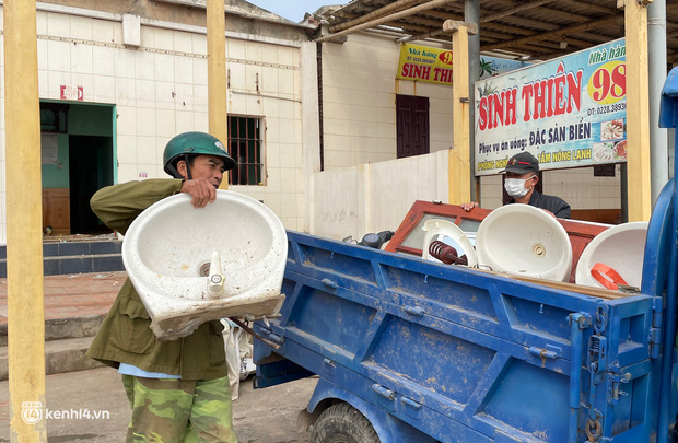 Cận cảnh hoang tàn nơi thiên đường du lịch Quất Lâm: “Tôi lỗ cả tỷ đồng vì lỡ thuê ki-ốt” - Ảnh 4.