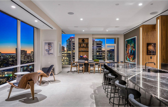 Bên trong căn penthouse đầy nghệ thuật giá 22,5 triệu USD của The Weeknd - Ảnh 3.