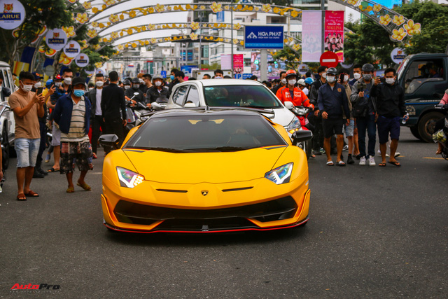 Vừa hết tour Đà Nẵng với Koenigsegg Regera, Lamborghini Aventador SVJ Roadster đầu tiên tại Việt Nam bất ngờ xuất hiện tại Cần Thơ - Ảnh 5.