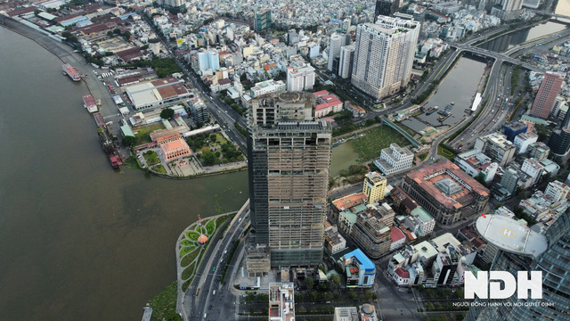  Cận cảnh dự án đình trệ 13 năm giữa trung tâm Sài Gòn: Đổi chủ, rào chắn mới được dựng  - Ảnh 8.