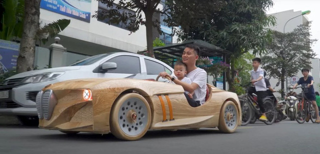 Ông bố trẻ Bắc Ninh tự tay chế tạo siêu xe đưa con đi học khiến ai cũng ngỡ ngàng - Ảnh 2.