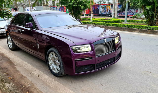 RollsRoyce Ghost Series II có giá bán 19 tỷ đồng tại Việt Nam
