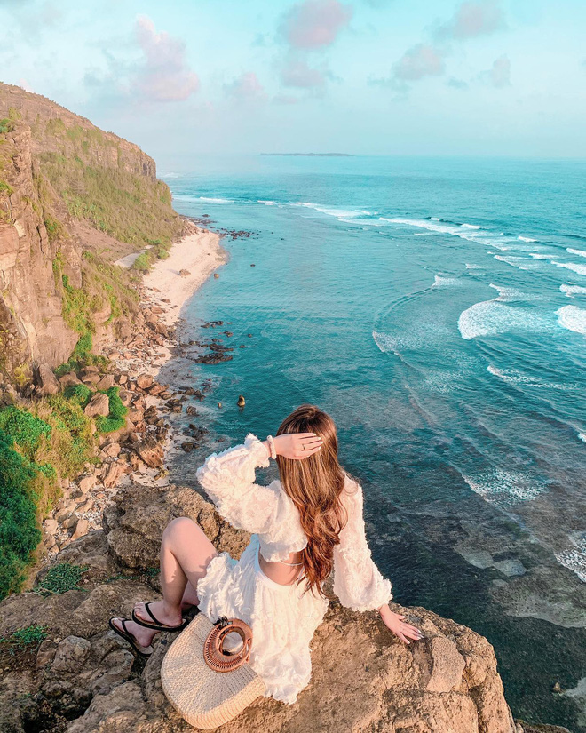 Lý Sơn - đảo núi lửa mệnh danh Jeju của Việt Nam: Nước biển xanh trong vắt, ai đi rồi cũng phải thốt lên quá đẹp - Ảnh 22. Lý Sơn - đảo núi lửa mệnh danh Jeju của Việt Nam: Nước biển xanh trong vắt, ai đi rồi cũng phải thốt lên quá đẹp - Ảnh 22.